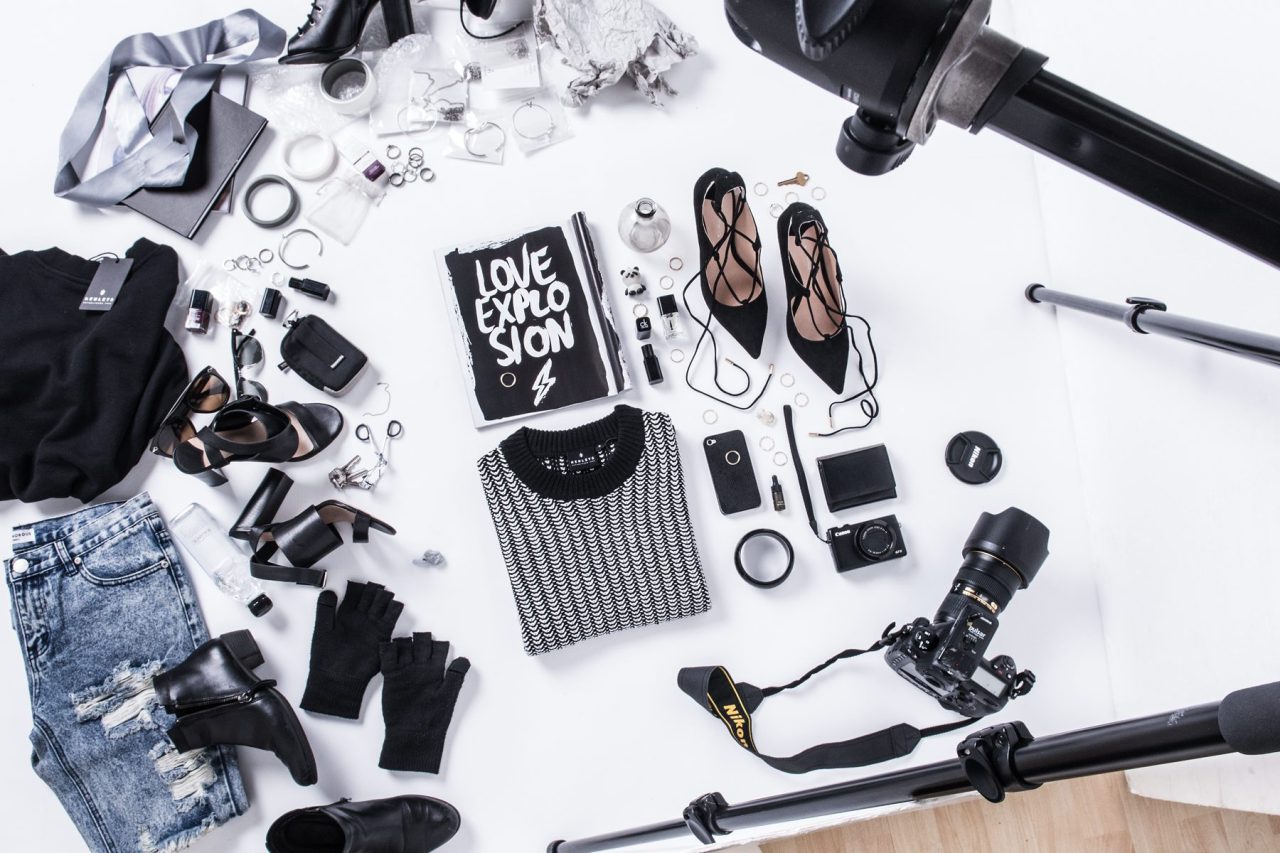Vamp flatlay prop tips